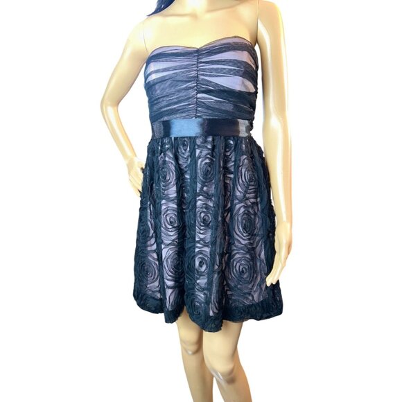 AUW Strapless Formal Dress with Black Tulle Rosette Overlay Size 5 - Picture 2 of 8